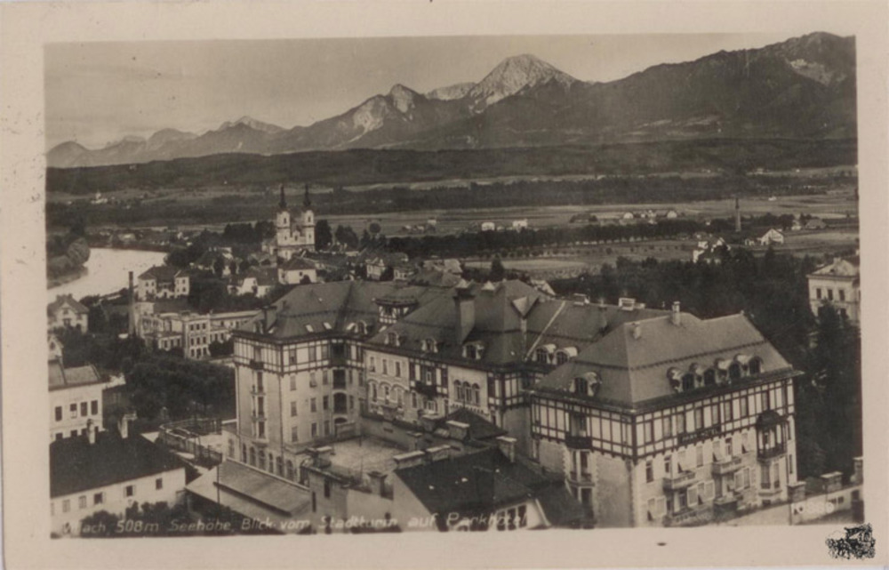 Ansichtskarte Villach, Strassenansicht, Parkhotel ca.1929