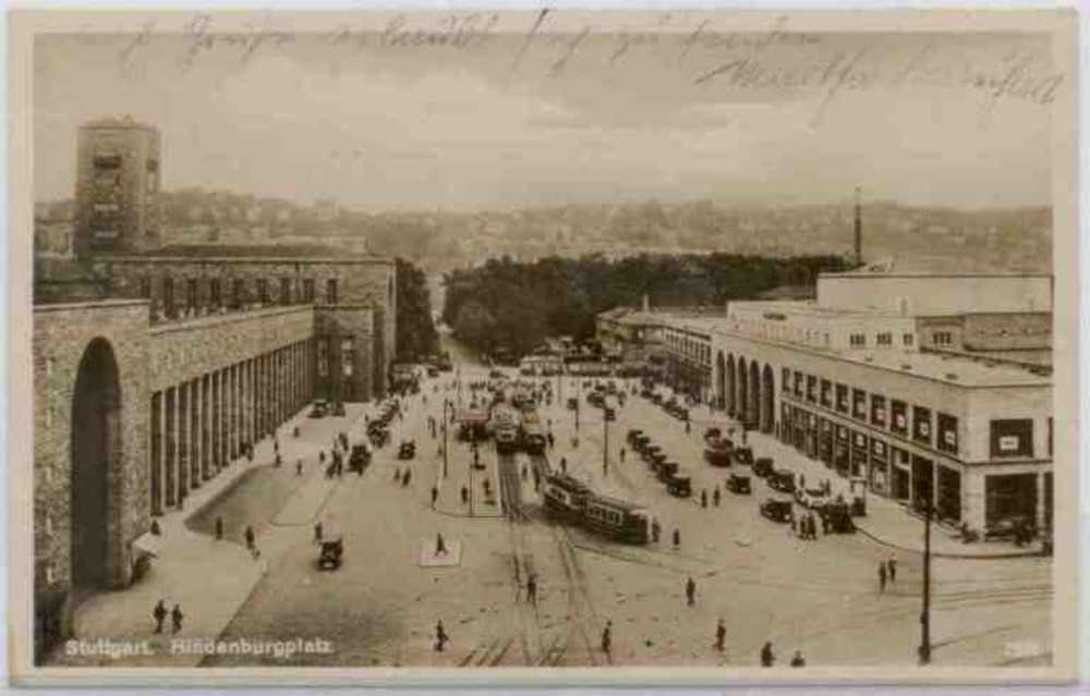 Ansichtskarte Stuttgart Hindenburgplatz, Bahnhof, Strassenbahnen 1934