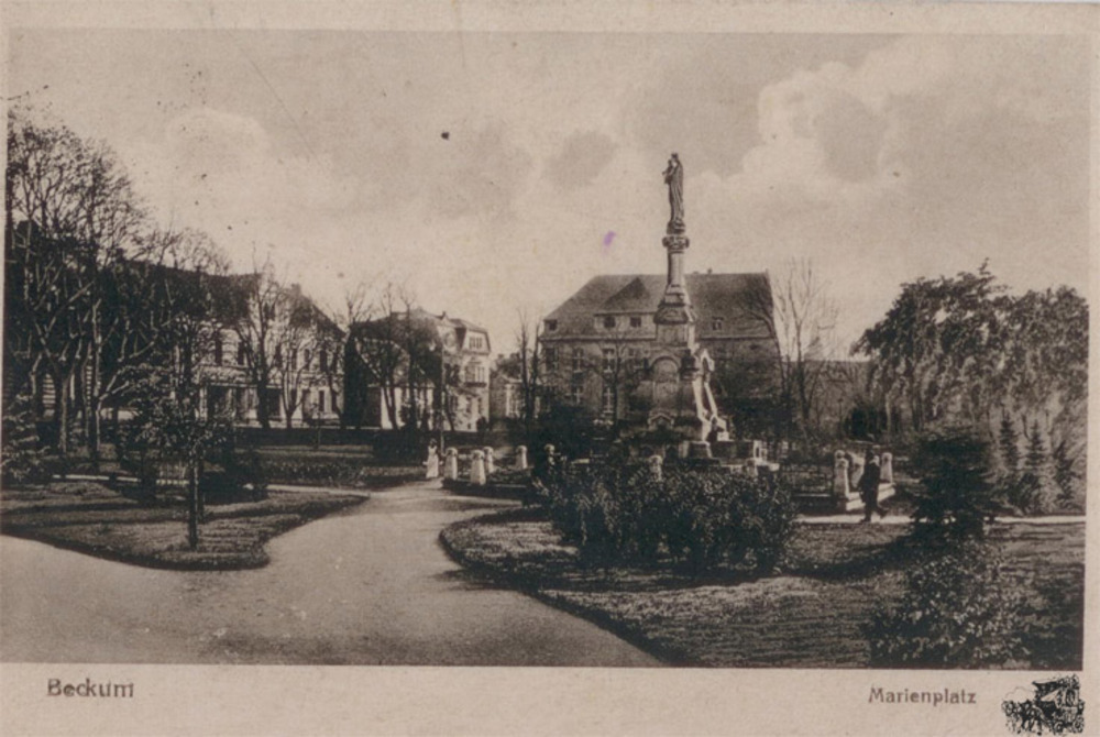 Ansichtskarte Beckum Marienplatz ca.1920