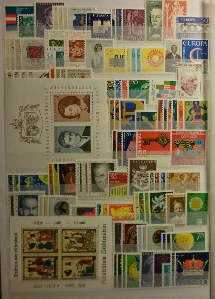 Liechtenstein-Sammlung 1917-1995 ** sehr umfangreich mit vielen guten Ausgaben/Blocks Liechtenstein-Sammlung 1917-1995 ** sehr umfangreich mit vielen guten Ausgaben/Blocks