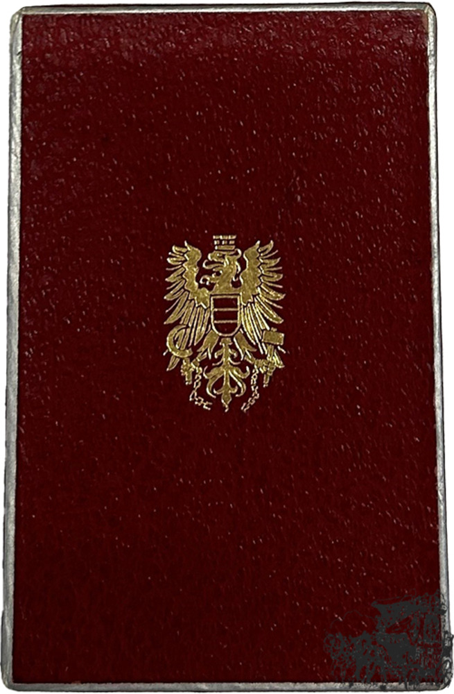 Österreichische Olympia-Medaille 1964 Innsbruck, am Bande, im Originaletui Österreichische Olympia-Medaille 1964 Innsbruck, am Bande, im Originaletui